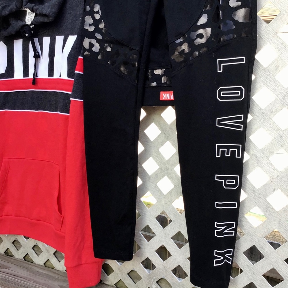 PINK Victoria’s Secret NEW RARE Legging SZ MEDIUM